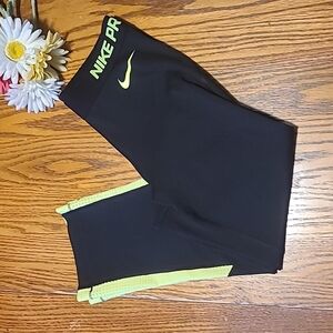 Nike Pro Athletic Pants / Capris